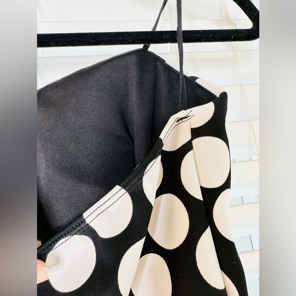 💚 BLACK AND WHITE POLKA DOT DEB SWEETHEART STYLE TOP WITH SHELF BRA 💛 - Picture 7 of 7